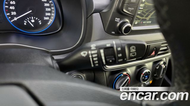 Hyundai Kona 2018 — photo 24