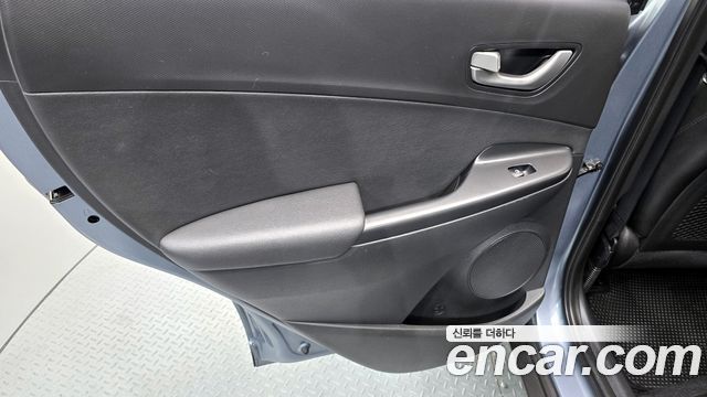 Hyundai Kona 2018 — photo 15