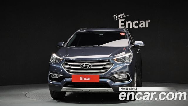 Hyundai Santafe 2016 — photo 3