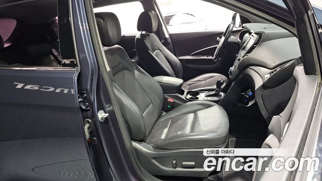Hyundai Santafe 2016 — photo 10