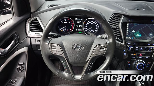 Hyundai Santafe 2016 — photo 14