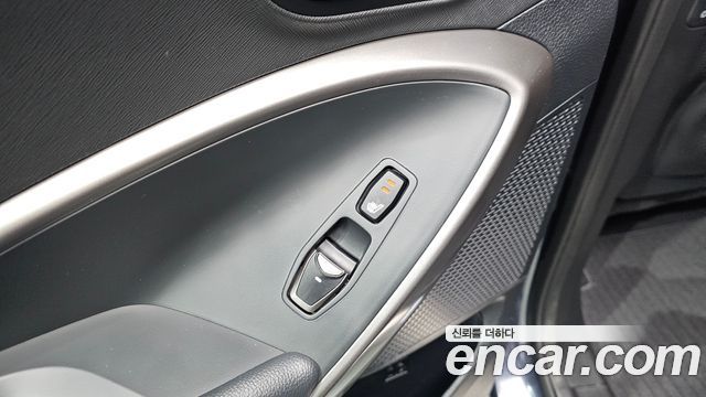 Hyundai Santafe 2016 — photo 19