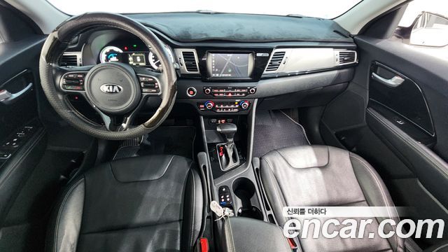 Kia Niro 2017 — photo 7