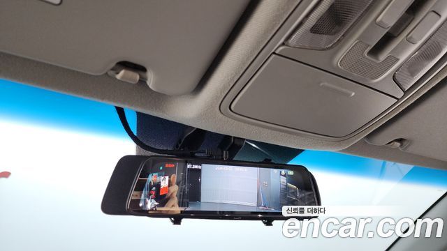 Kia Niro 2017 — photo 18