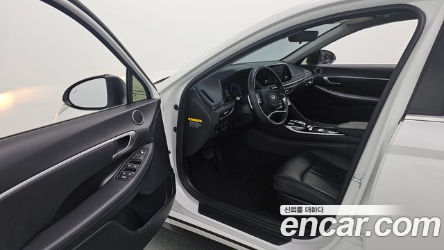 Hyundai Sonata 2020 — photo 13