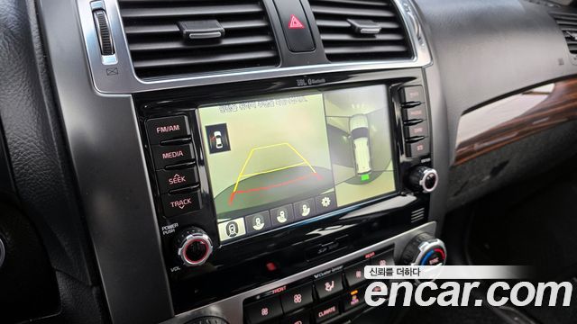 Kia Mohave 2017 — photo 21