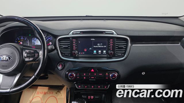 Kia Sorento 2015 — photo 16