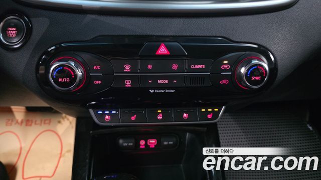 Kia Sorento 2015 — photo 18