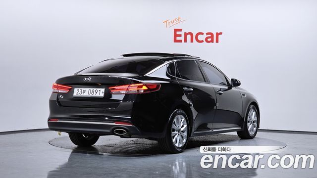 Kia K5 2016 — photo 2