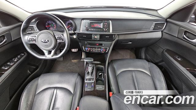 Kia K5 2016 — photo 10