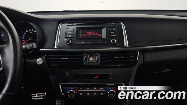 Kia K5 2016 — photo 19