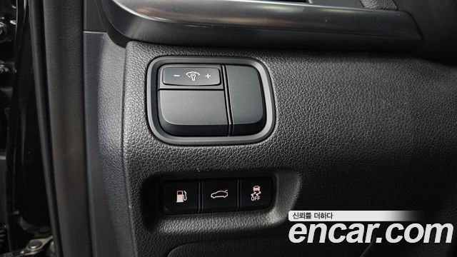 Kia K5 2016 — photo 32