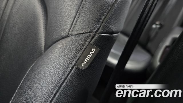 Kia K5 2016 — photo 35