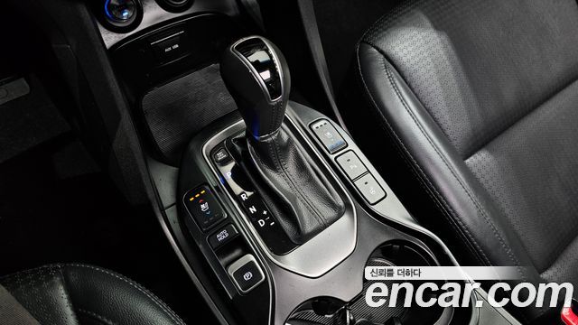 Hyundai Santafe 2015 — photo 9