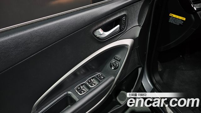 Hyundai Santafe 2015 — photo 19