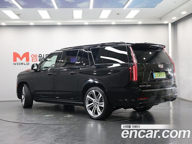 Cadillac Escalade 2025 — photo 3