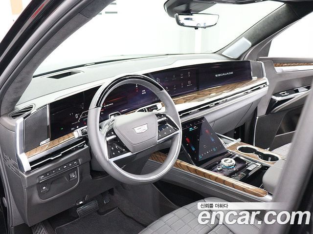 Cadillac Escalade 2025 — photo 13