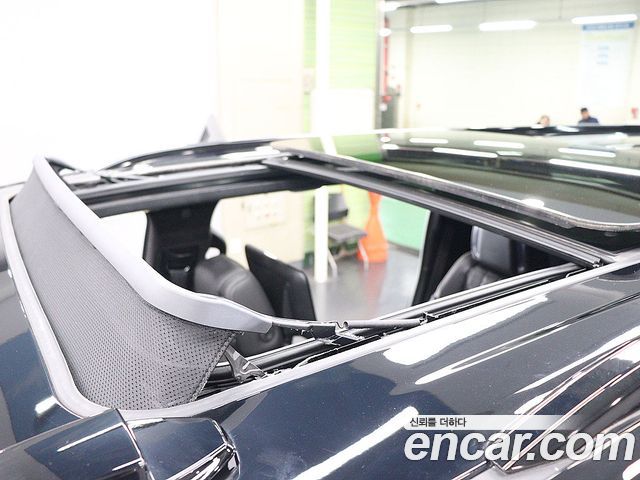 Cadillac Escalade 2025 — photo 14