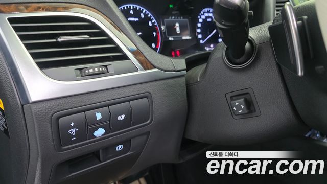 Hyundai Genesis 2015 — photo 13