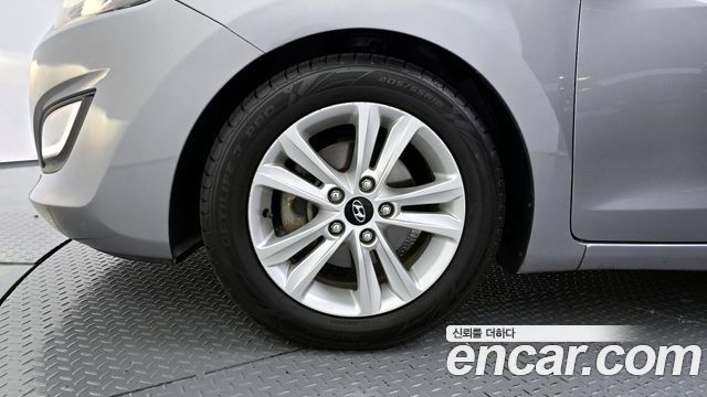 Hyundai i30 2012 — photo 5