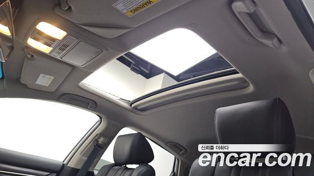 Honda Accord 2018 — photo 17