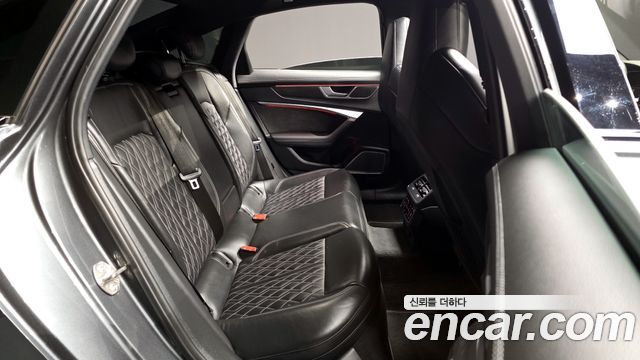 Audi S6 2021 — photo 11