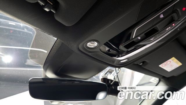 Audi S6 2021 — photo 19