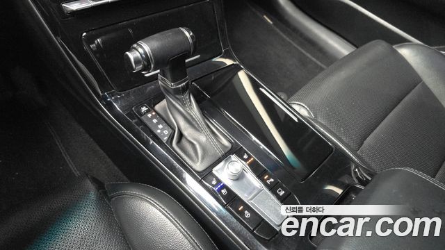 Kia K7 2020 — photo 12