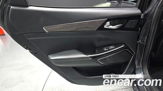 Kia K7 2020 — photo 15