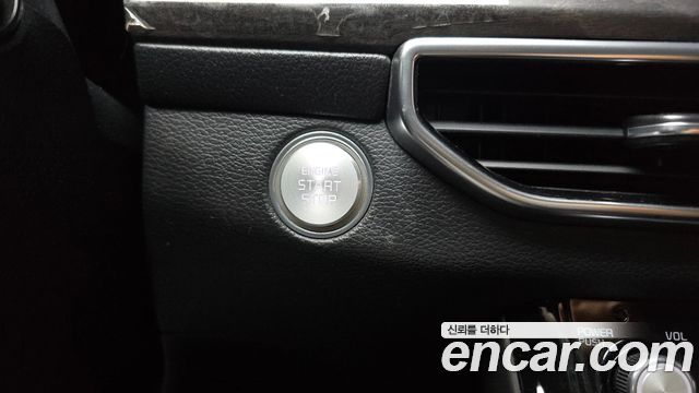 Kia K7 2020 — photo 28