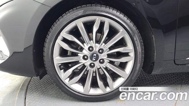 Kia K7 2020 — photo 5