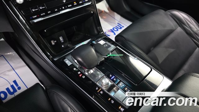 Kia K7 2020 — photo 9