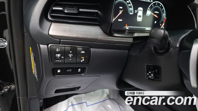 Kia K7 2020 — photo 13