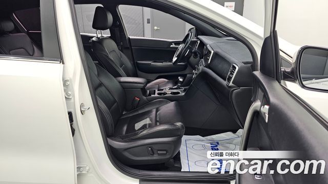 Kia Sportage 2019 — photo 12