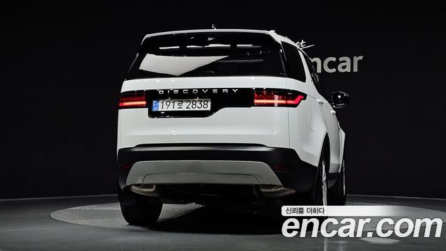 Land Rover Discovery 2025 — photo 4