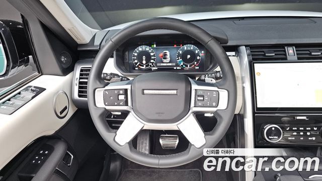 Land Rover Discovery 2025 — photo 13
