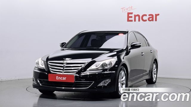 Hyundai Genesis 2013 — photo 1