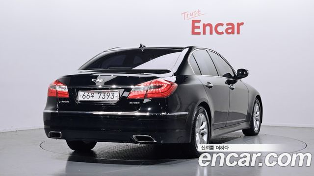 Hyundai Genesis 2013 — photo 2