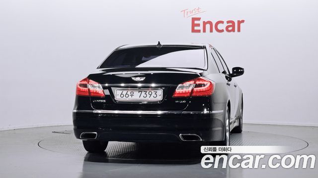 Hyundai Genesis 2013 — photo 4