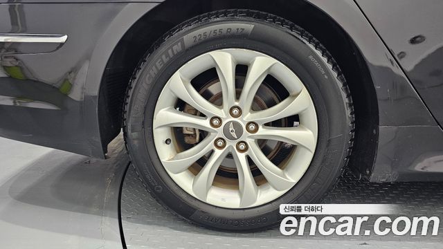 Hyundai Genesis 2013 — photo 5