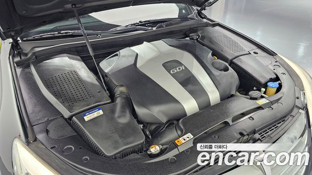 Hyundai Genesis 2013 — photo 6
