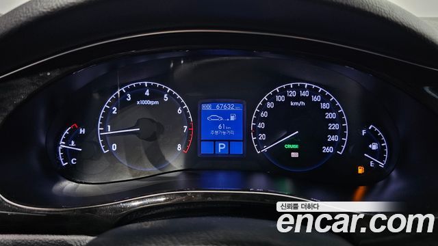 Hyundai Genesis 2013 — photo 8