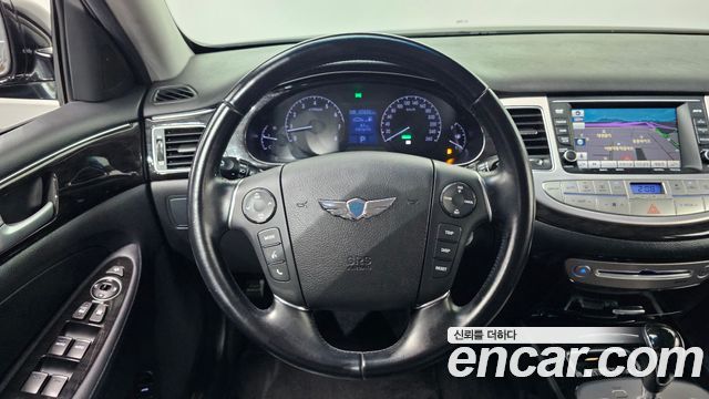 Hyundai Genesis 2013 — photo 13