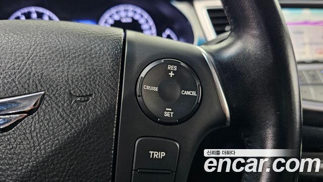 Hyundai Genesis 2013 — photo 15