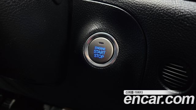 Hyundai Genesis 2013 — photo 18