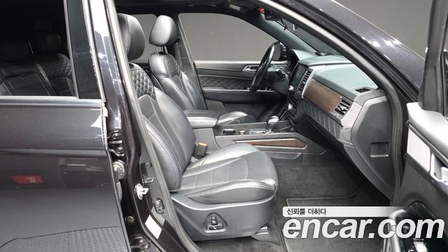 KG Mobility Rexton 2019 — photo 17