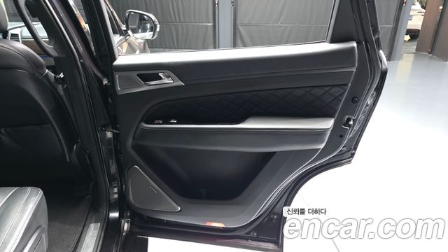 KG Mobility Rexton 2019 — photo 15
