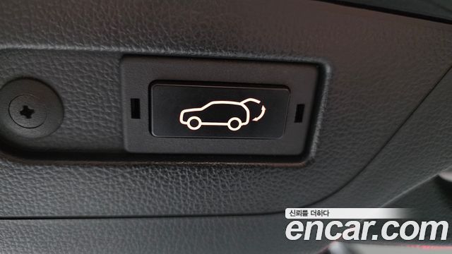 KG Mobility Rexton 2019 — photo 29