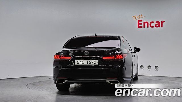 Lexus LS 2018 — photo 4