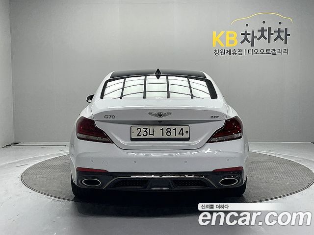 Genesis G70 2019 — photo 4
